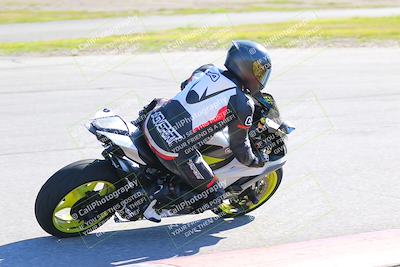 media/Jan-20-2023-Fastrack Riders (Fri) [[f2ad32aba3]]/Level 1/session 3 turn 9/